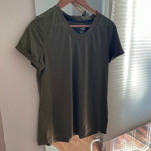 The North Face Flash Dry V-neck Tee